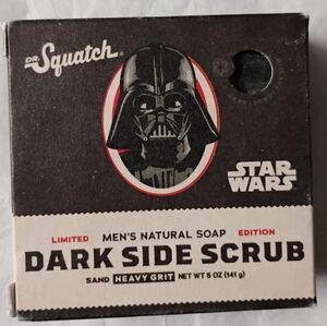 Dr. Squatch Dark Side Scrub Men's Natural Soap - Black
